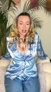 Messy oil joi in my silk pjs a few mins of me massaging myself in oil