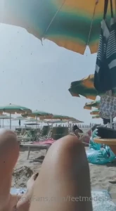 Un bacio grande a voi innamorati dei miei piedini