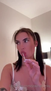 I am a very dirty teenager