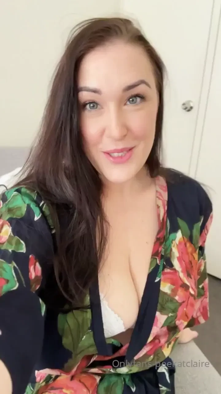 Happy friyay you know what would make it even better if you got me a 