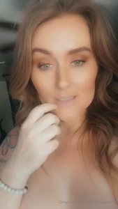 Happyyyyyy saturdayyyyy who s watching the fights tonight and wants to