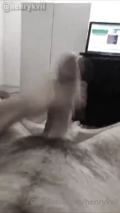 This little sound is a delight esse barulhinho uma del cia