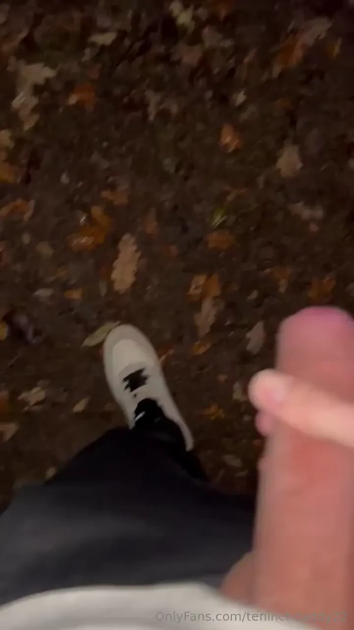 It s dark outside part 1 