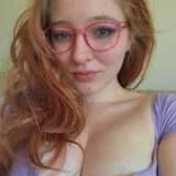 petitecurvycanadianfree