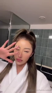 Zudeah at tokyo tower 3 45 min