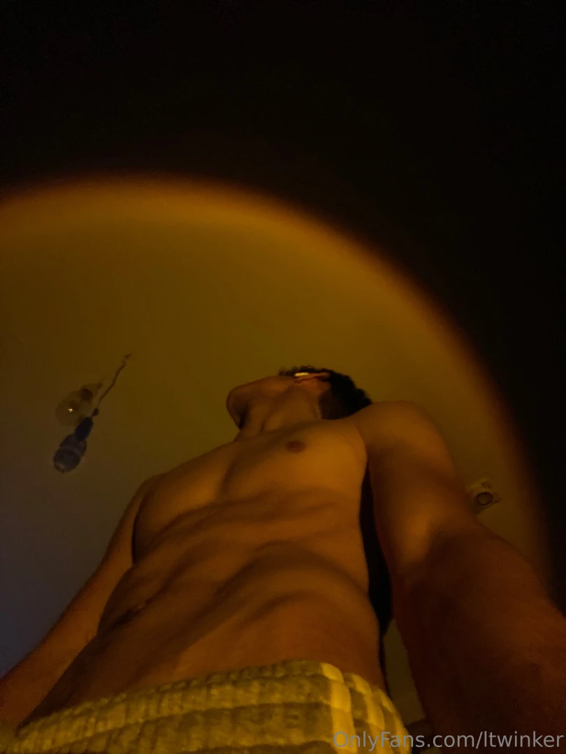 The light makes the vibe sexy right part 1 