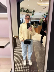 Gracias por sus mensajes hoy voy a estar conectada por la noche asi