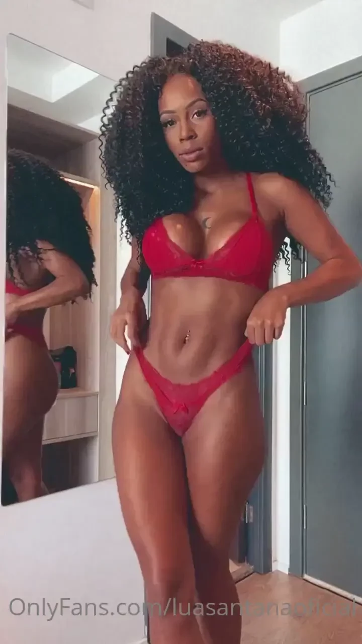 Preta de vermelho gosta 