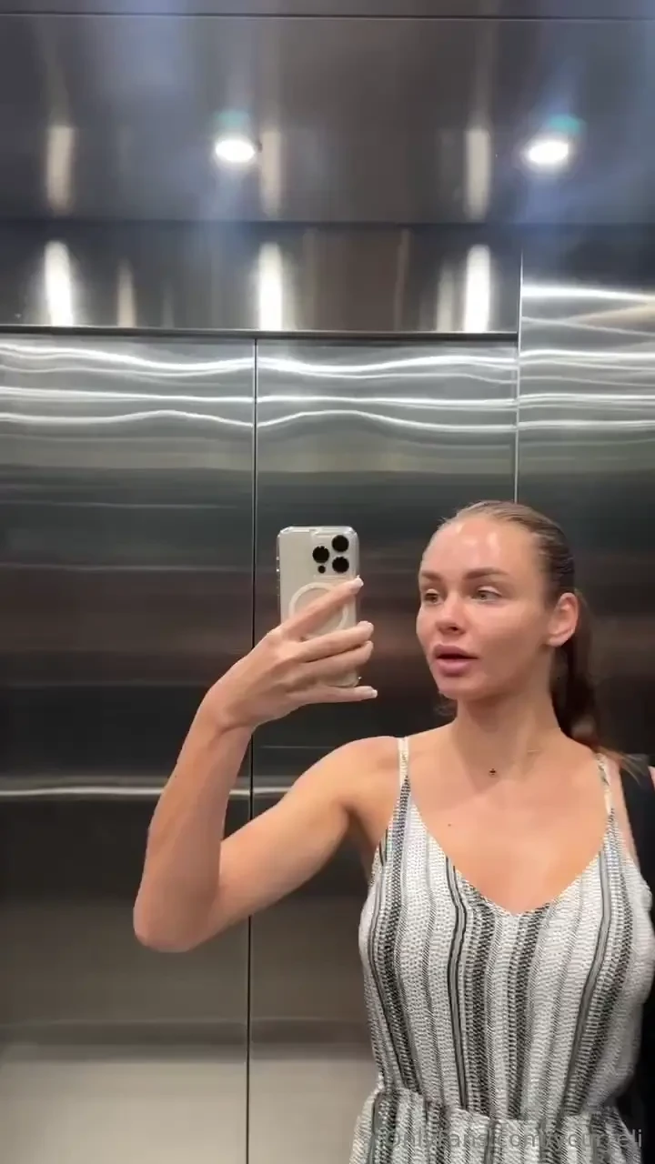 Today i had a great time at brunch with friends delicious food warm 