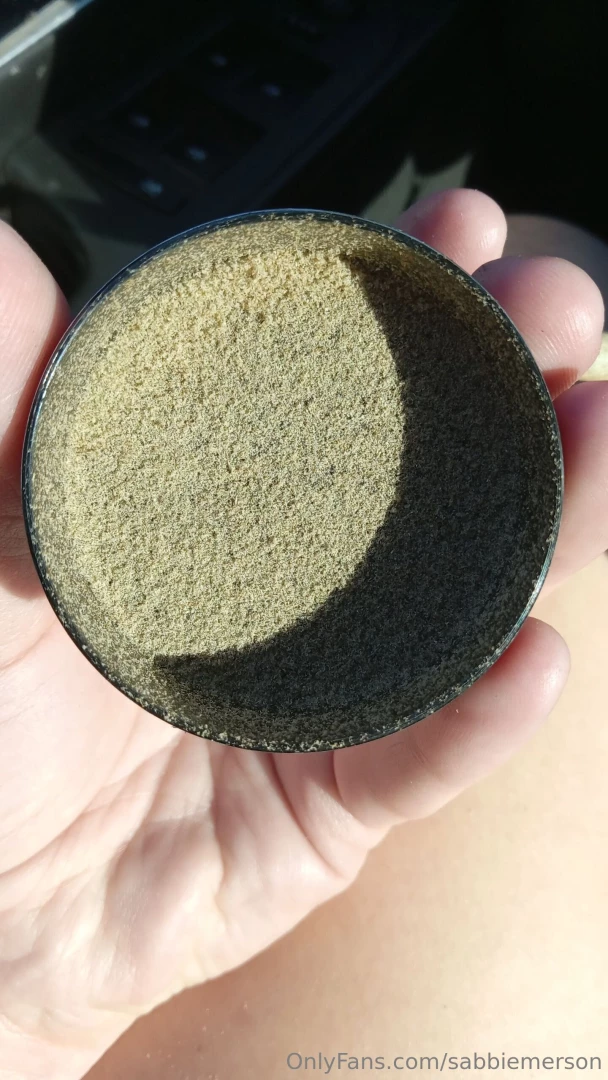 Good morning all you beautiful sluts wake nd bake part 1 