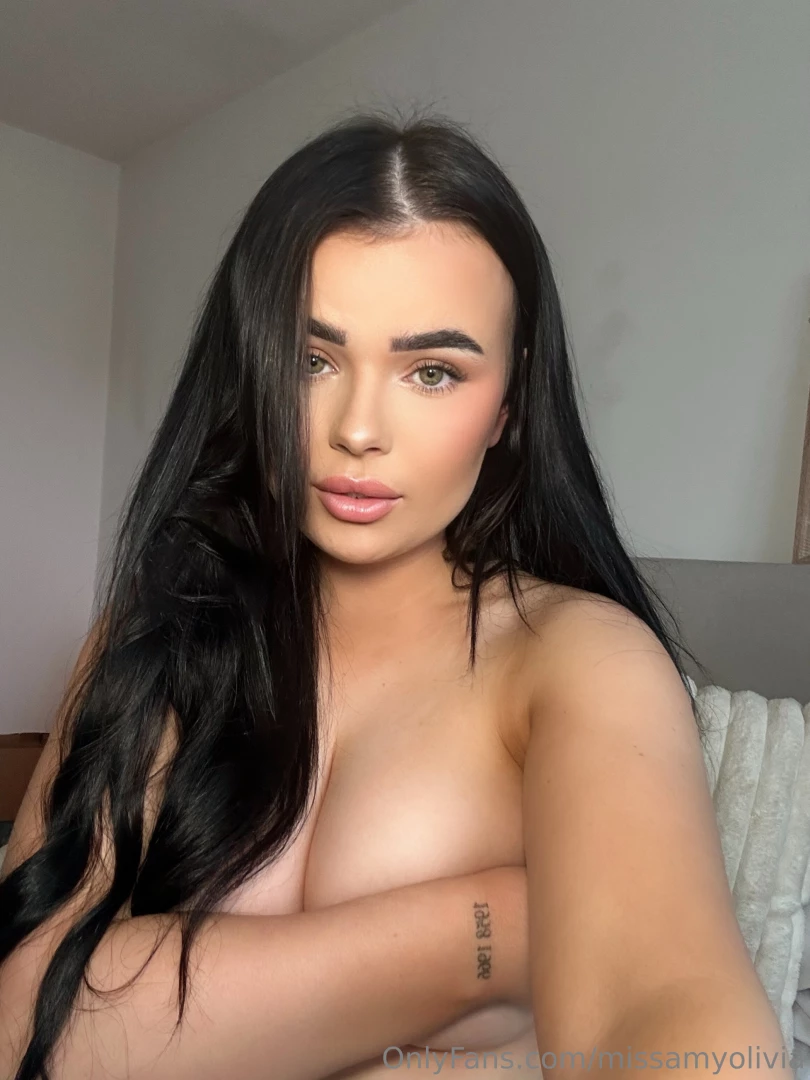 Me amp you netflix amp chill in bed 