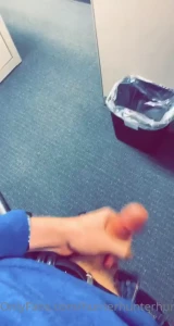 Got a semi while sitting in a cubicle at work thought y all might like