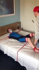Indiovant just cant handle his nuts getting cracked