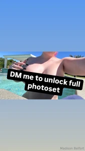 Dm me to unlock full photoset