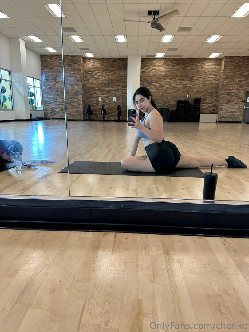 Leg day more like make em stare day 