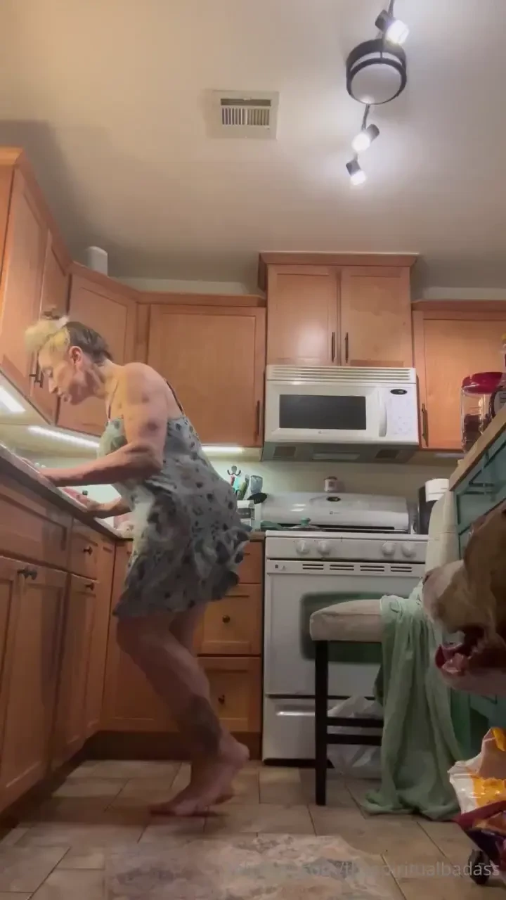 I actually got down and jammed the other night but my balance is shit part 1 