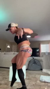 This is a clip from a march work out when i had put on a few lbs to