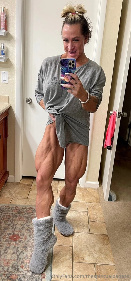 How about dem legs happy monday part 3 