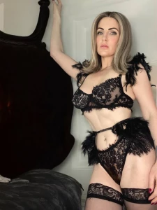 Cum celebrate the ny in with me over on my vip misslyallxxx