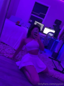 Does the white suit me lt 3 part 4