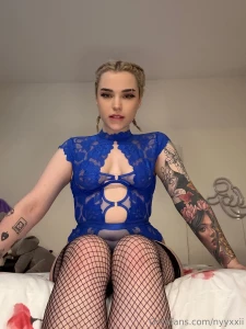 Enter mommy s dungeon tell me your darkest fantasies i m granting