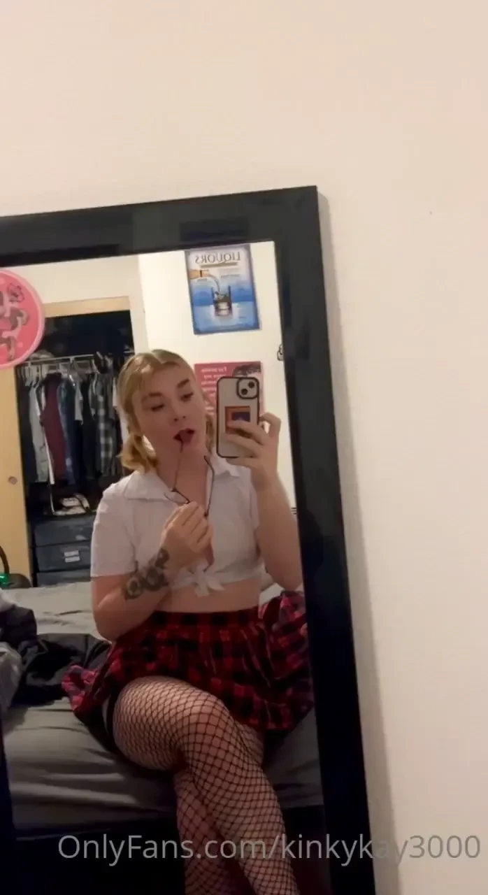 Hi babe i have a video for you tomorrow 