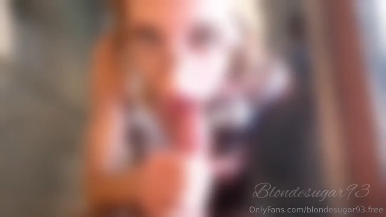 Subscribe to my vip blondesugar93 to purchase this exclusive blowjob 