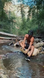 Mid-hike cool down i found this little spot off the beaten path and