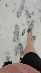 It is so cold i wish you were here warming my toes