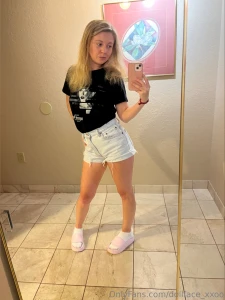 Like this if you see it i want to make sure you re seeing my stuff