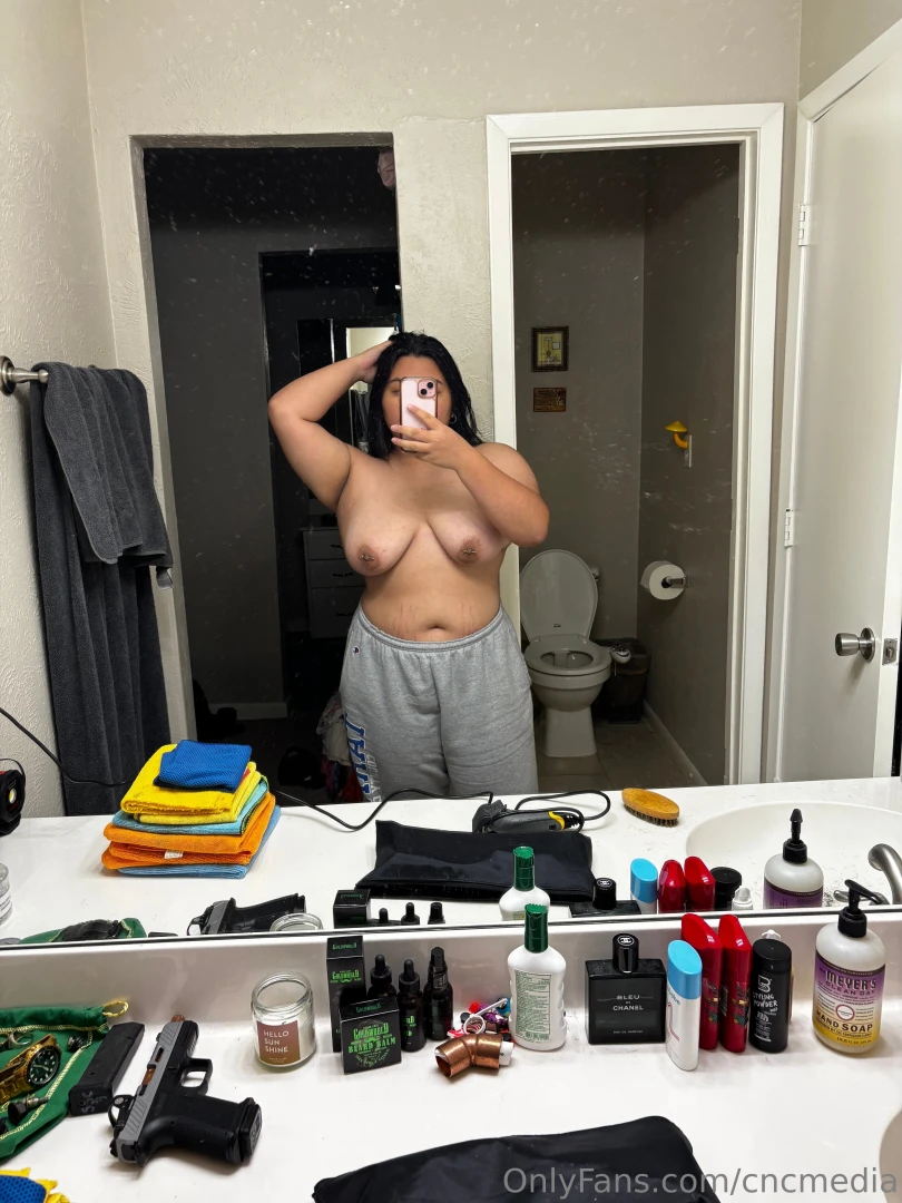 I gotta stop sleeping at 7am mind is just racing 