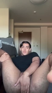 Need my pussy played with