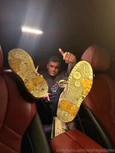 I thought i d do tonight s post in santas sleigh