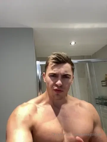 Good morning subs here s a reminder of your life compared to mine 