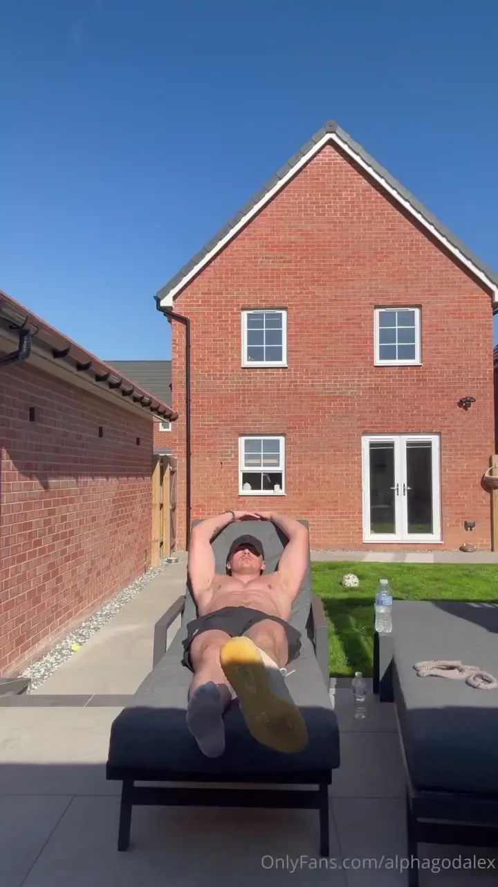 2 minutes of my sweaty feet and body relaxing in the sun watch on 