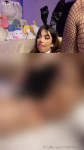 Come lick my body last days w my paid page for just 3 ts0f1m