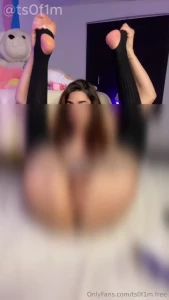 Would you eat me and stretch my hole ts0f1m is just 3