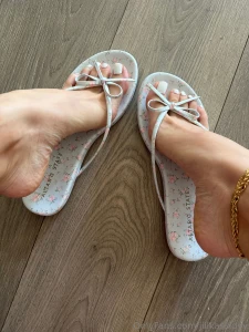 Cutest flip flops ever good morning babe part 3