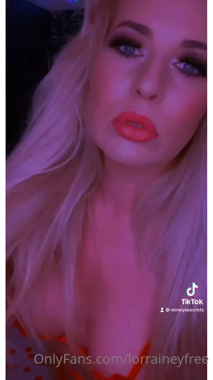 There s well over 600 pics and vids on my premium account and for less 