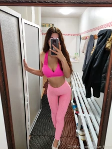 Pink is my favorite color do you think it suits me part 1