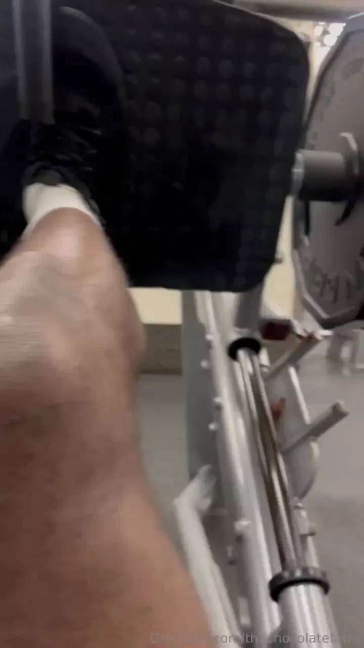 Daddy got strong legs to pick you up 