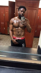Come lick the sweat off me