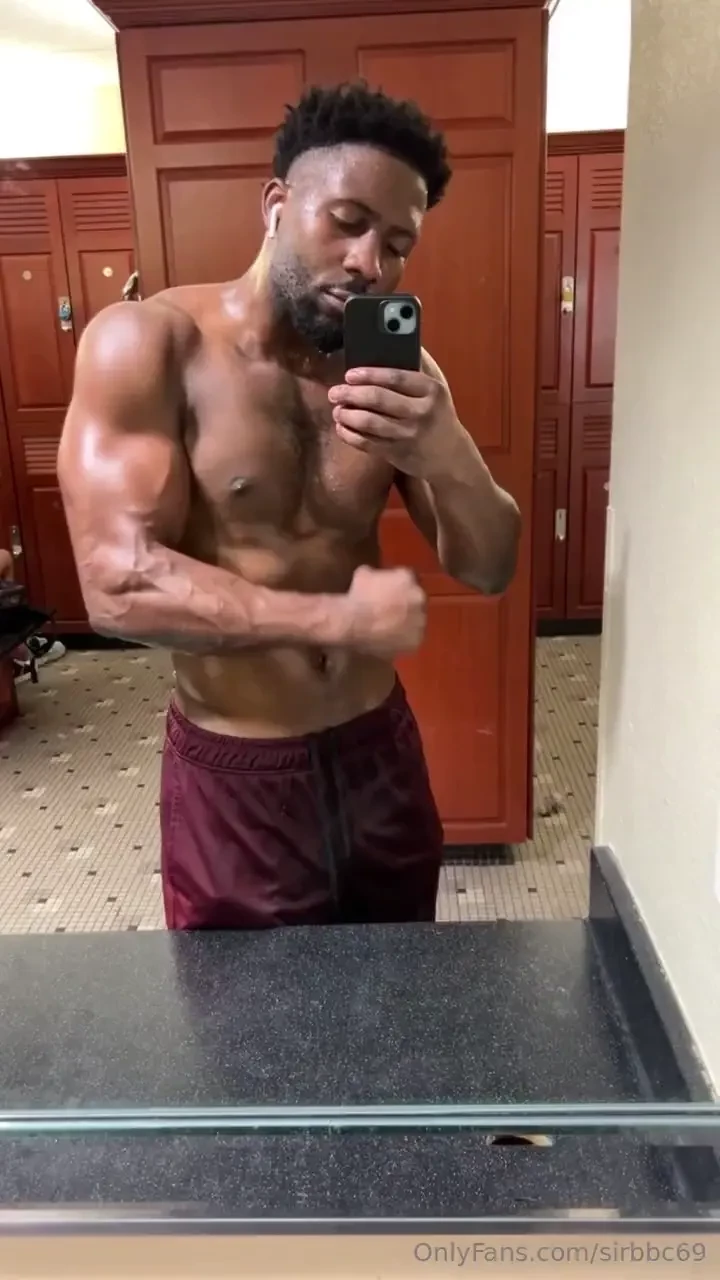 Let me lift you up with these arms 