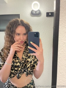 Guess who s rocking some fierce leopard pajamas tonight yep that s me part 1