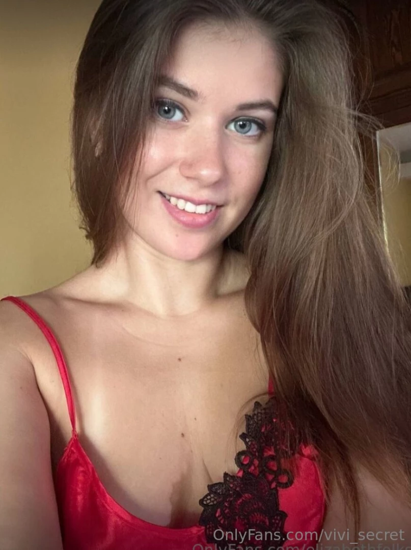 Free 0 today elizabethfolks elizabethfolks join her as she spreads her part 79 