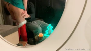 Buon natale io e il mio amico ci siamo appena scambiati i regali io part 1