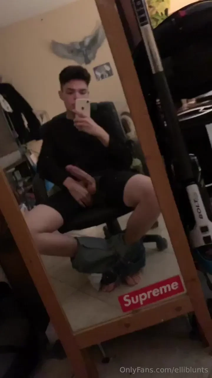 Pov style stroking video pants around my ankles while i stroke this part 1 