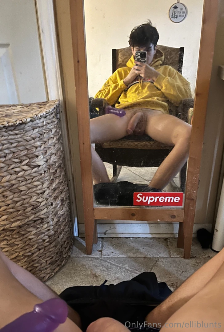 Hard day at work immediately whipped my dildo out at home realized i part 4 