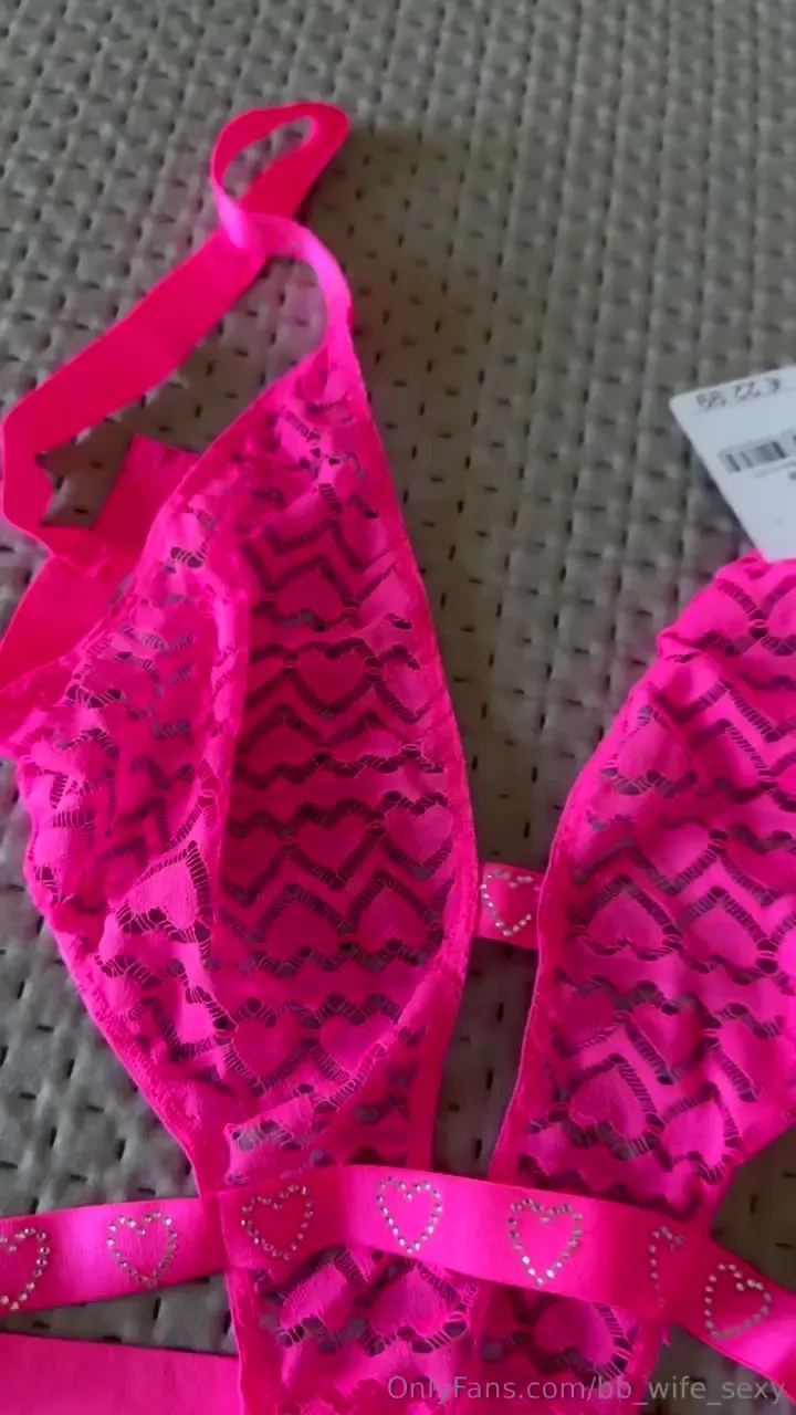 Il rosa mi fa tanto porcellina come mi sta part 1 