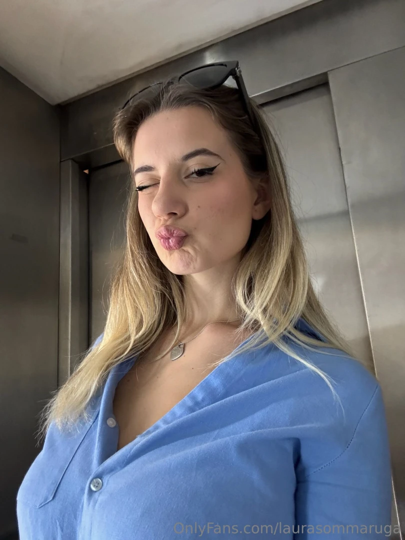 Quando ti specchi e poi ti fai la fotina a caso 